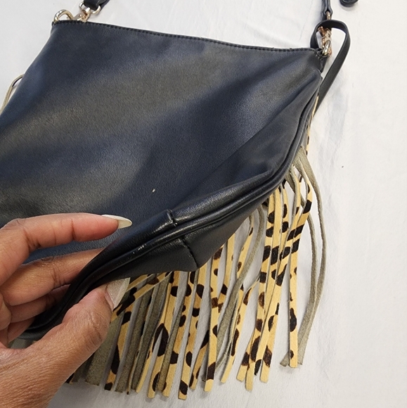 Urban Orginal Women's Brown/Black Leather Fringe  Animal Print Crossbody Bag - Picture 12 of 16